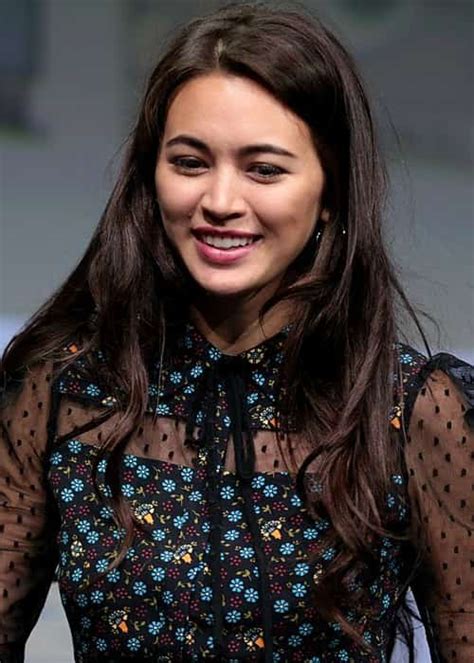  Height Matters: The Significance of Jessica Henwick's Petite Frame 