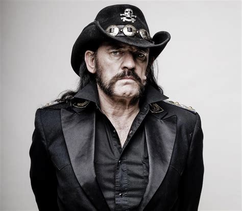  Legacy of Lemmy: Remembering a Music Icon 