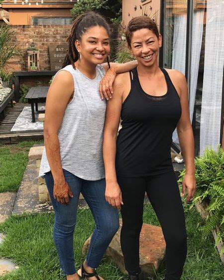 A Closer Look at Tanita Strahan's Figure and Fitness Regime