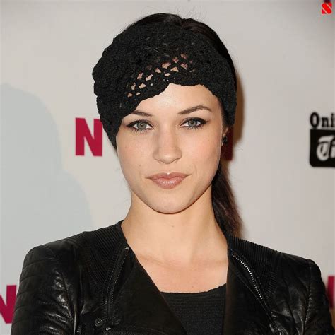 A Glimpse Into the Remarkable Life of Alexis Knapp