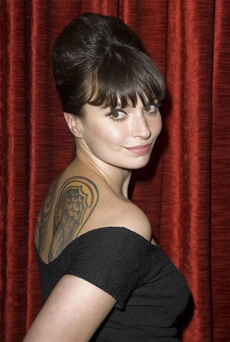 An Insight into Gizzi Erskine's Figure and Body Positivity