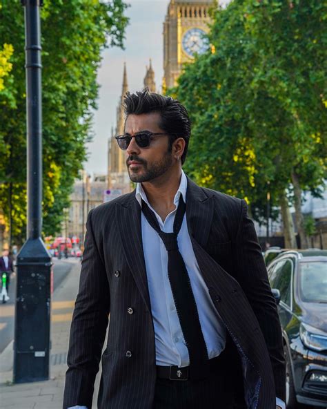 An Insight into the Astonishing Fortune and Remarkable Accomplishments of Gautam Gulati