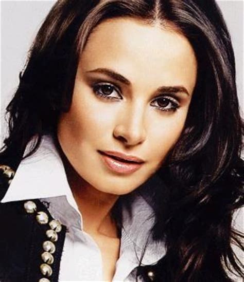 An Insight into the Personal Life and Early Beginnings of Mia Maestro