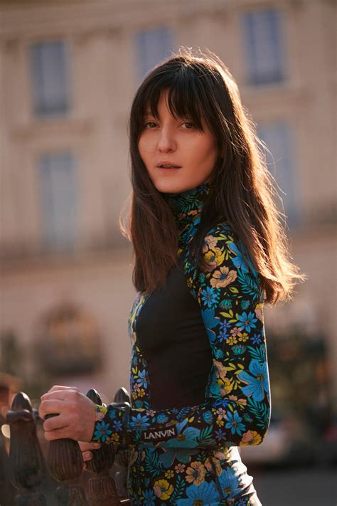 An overview of Irina Lazareanu's physique and appearance