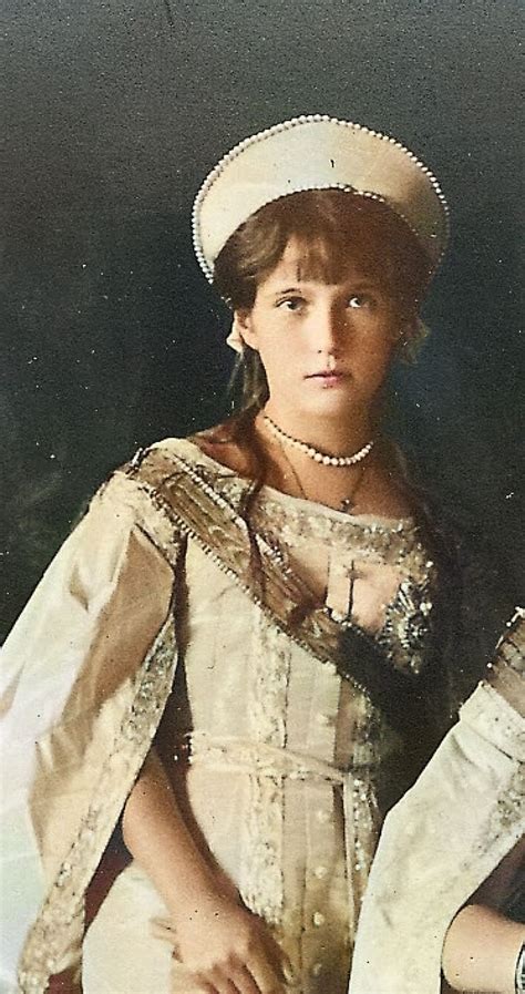 Anastasia Romanov: Figure