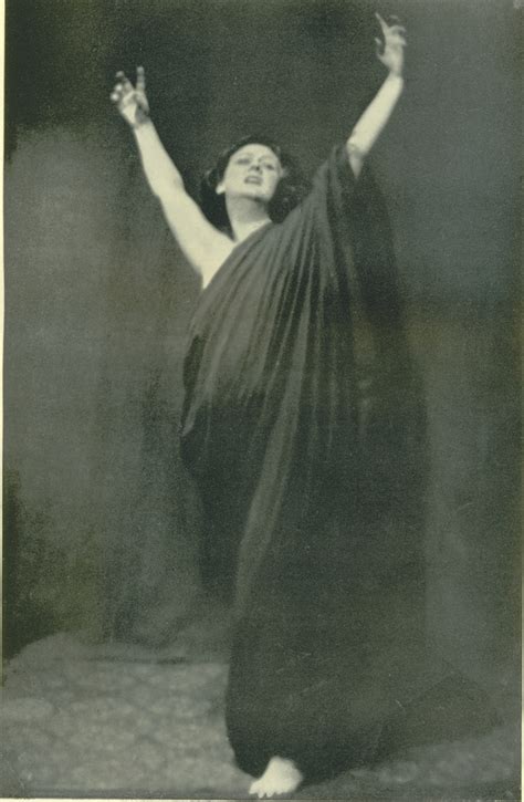 Artistic Philosophy: Exploring Isadora's Beliefs and Inspirations

