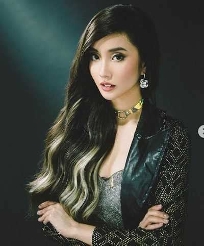 Ashley Gosiengfiao's Net Worth and Financial Ventures