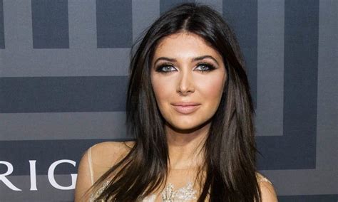 Brittny Gastineau's Net Worth: A Wealthy Lifestyle