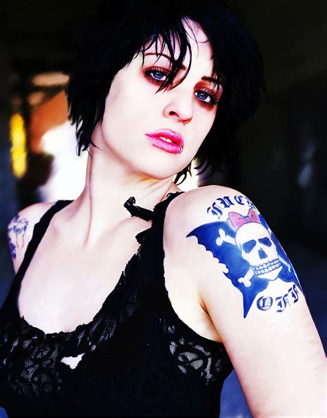 Brody Dalle's Distinctive Style and Image