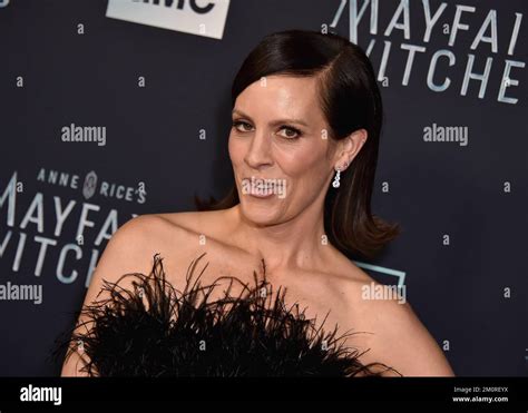 Discovering Annabeth Gish's Stature, Financial Success, and Life Beyond the Limelight