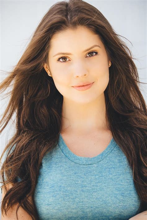 Early Life and Education of Amanda Cerny