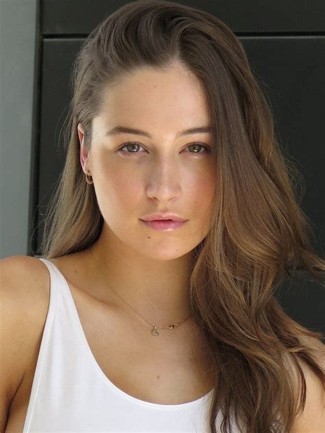 Elsie Hewitt's Journey to Success
