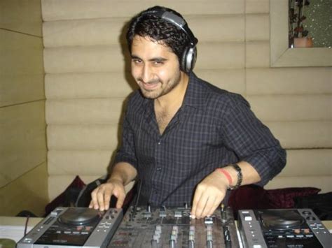 Exploring DJ Khushi's Success and Financial Status