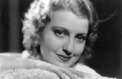 Exploring the Intriguing Life Story of Jeanette MacDonald