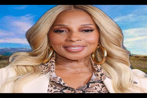 Exploring the Journey of Mary J Blige