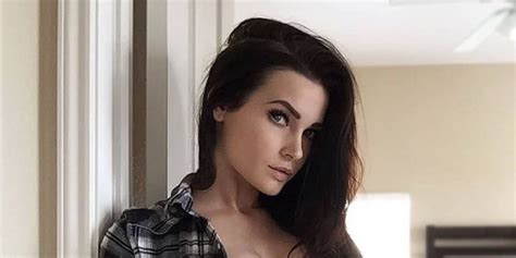 From the Runway to Financial Success: Exploring Niece Waidhofer's Astonishing Wealth