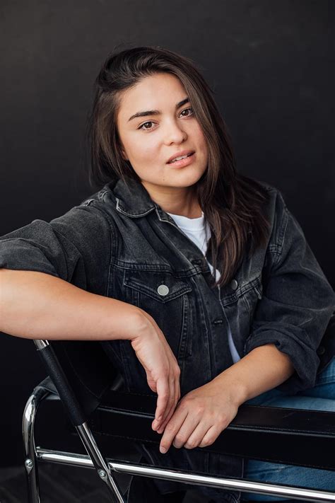 Height and Figure: Devery Jacobs's Physical Appearance