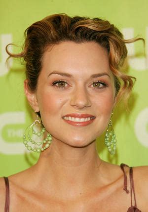 Hilarie Burton Biography