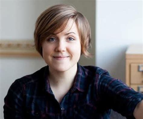 Introduction to the Life of Hannah Hart