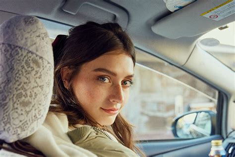 Jessica Clements: A Rising Star in the Modeling World