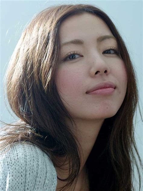 Momoko Kuroki: A Glimpse into Her Life and Career