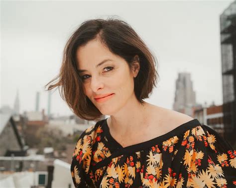 Parker Posey: A Biography of the Eccentric Hollywood Star