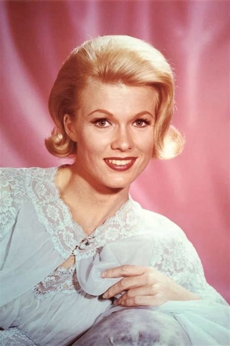 Physical Appearance of Pat Priest