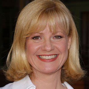 Relationships and Personal Life: The Journey of Bonnie Hunt