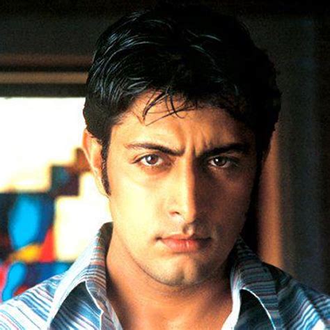 Rising Bollywood Sensation: An Insight into Priyanshu Chatterjee's Journey