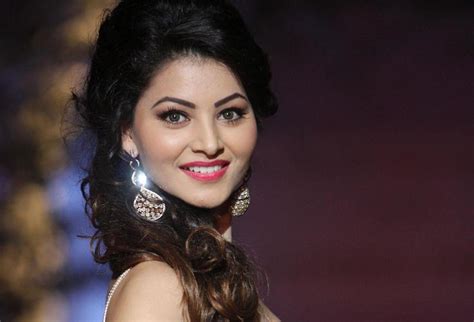 Rising Star in Bollywood: Urvashi Rautela's Journey