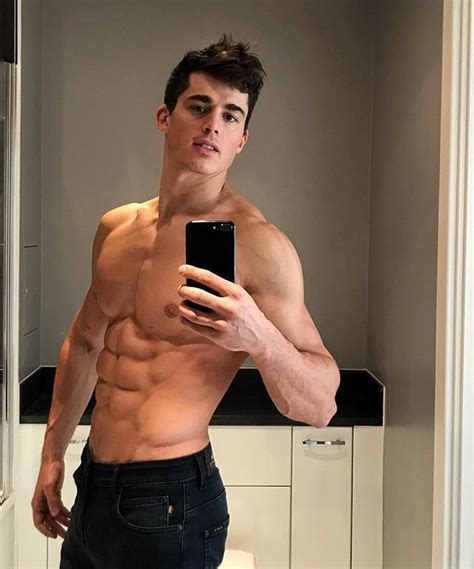 Sculpted Perfection: Pietro Boselli's Figure and Fitness Regime