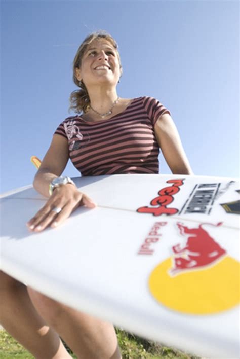 Sofia Mulanovich's Influence on Women's Surfing