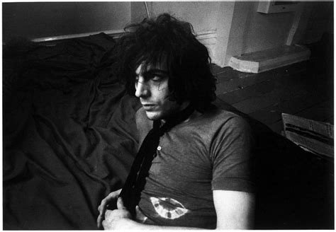 Syd Barrett's Influence on Later Artists: Tracing his Musical Footprints