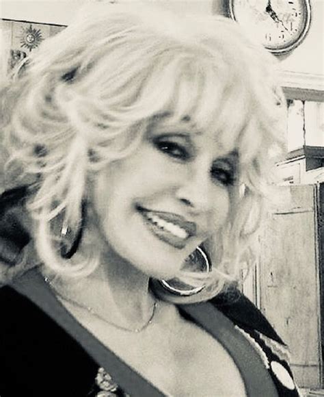 The Ageless Beauty of Dolly Dryers: Debunking the Mystery Behind Her Timeless Aura