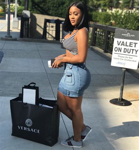 The Beauty and Style of Lira Galore