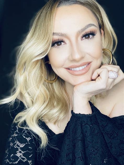 The Perfect Figure: Hadise Acikgoz's Fitness Regime and Diet