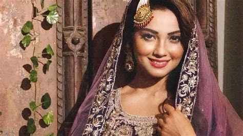 Unveiling Adaa Khan's Age, Height, and Figure