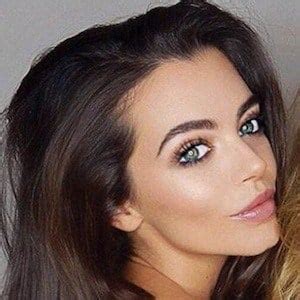 Unveiling Emma McVey's Age and Early Life