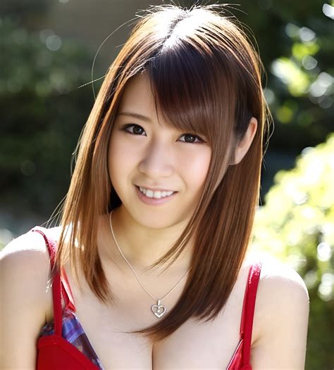 Unveiling Hitomi Kitagawa: Height, Figure, and Fitness Secret