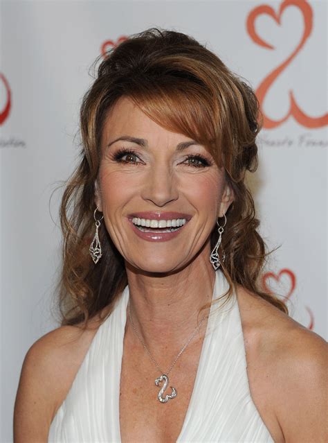 Unveiling Jane Seymour's Financial Status and Ongoing Impact in the Entertainment Industry