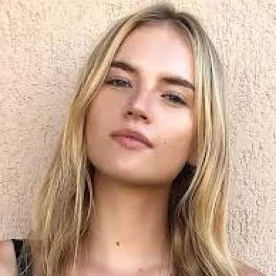 Unveiling Juicy Ana's Age, Height, and Figure