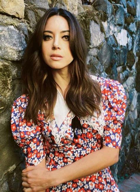 Unveiling the Age and Early Life of Aubrey Plaza