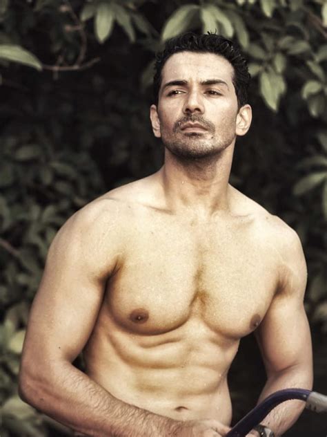 Unveiling the Impressive Physique and Wellness Secrets of Abhinav Shukla