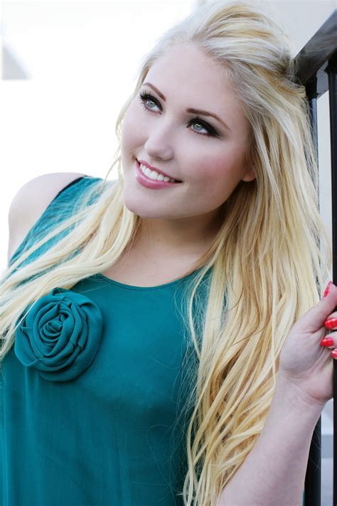 Unveiling the Timeless Beauty of Hayley Hasselhoff