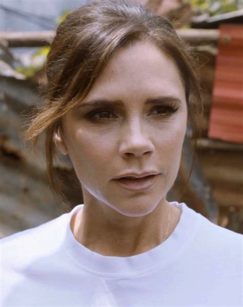 Victoria Beckham: A Biography of the Style Icon